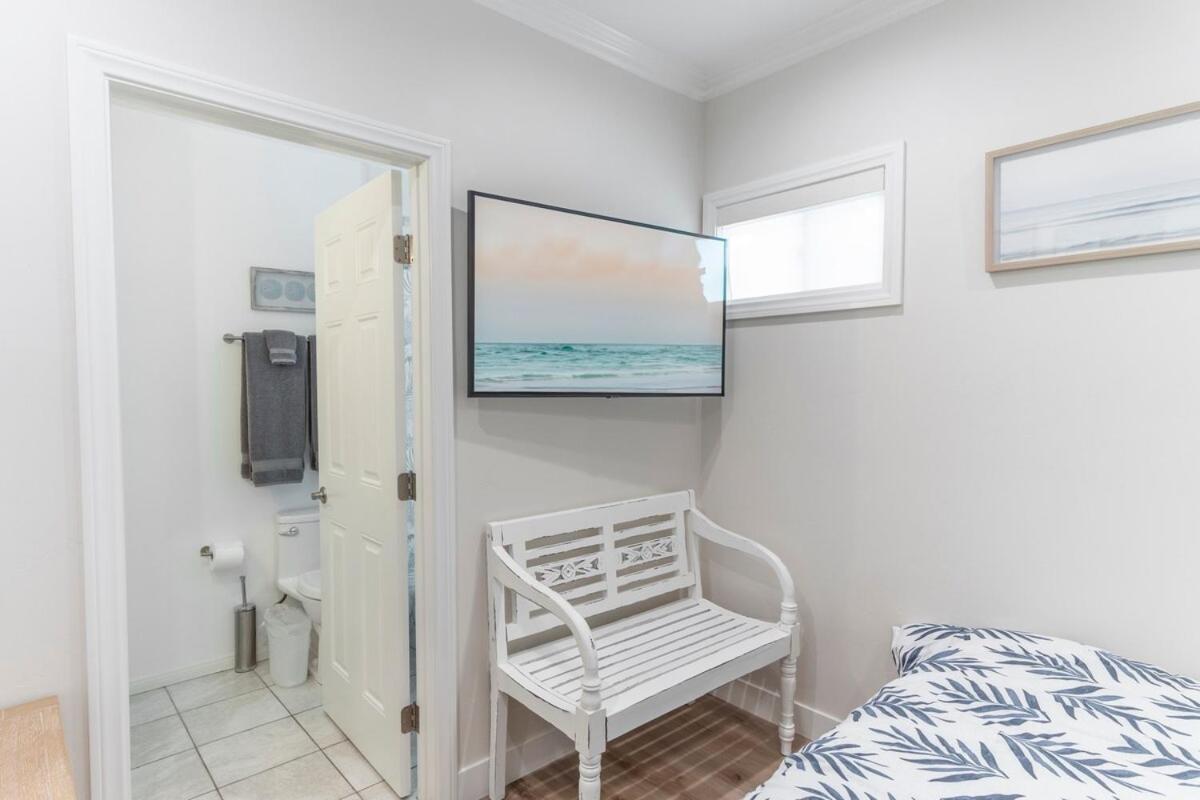 Holiday home Family House, 400ft To Beach, Parking, Bbq *