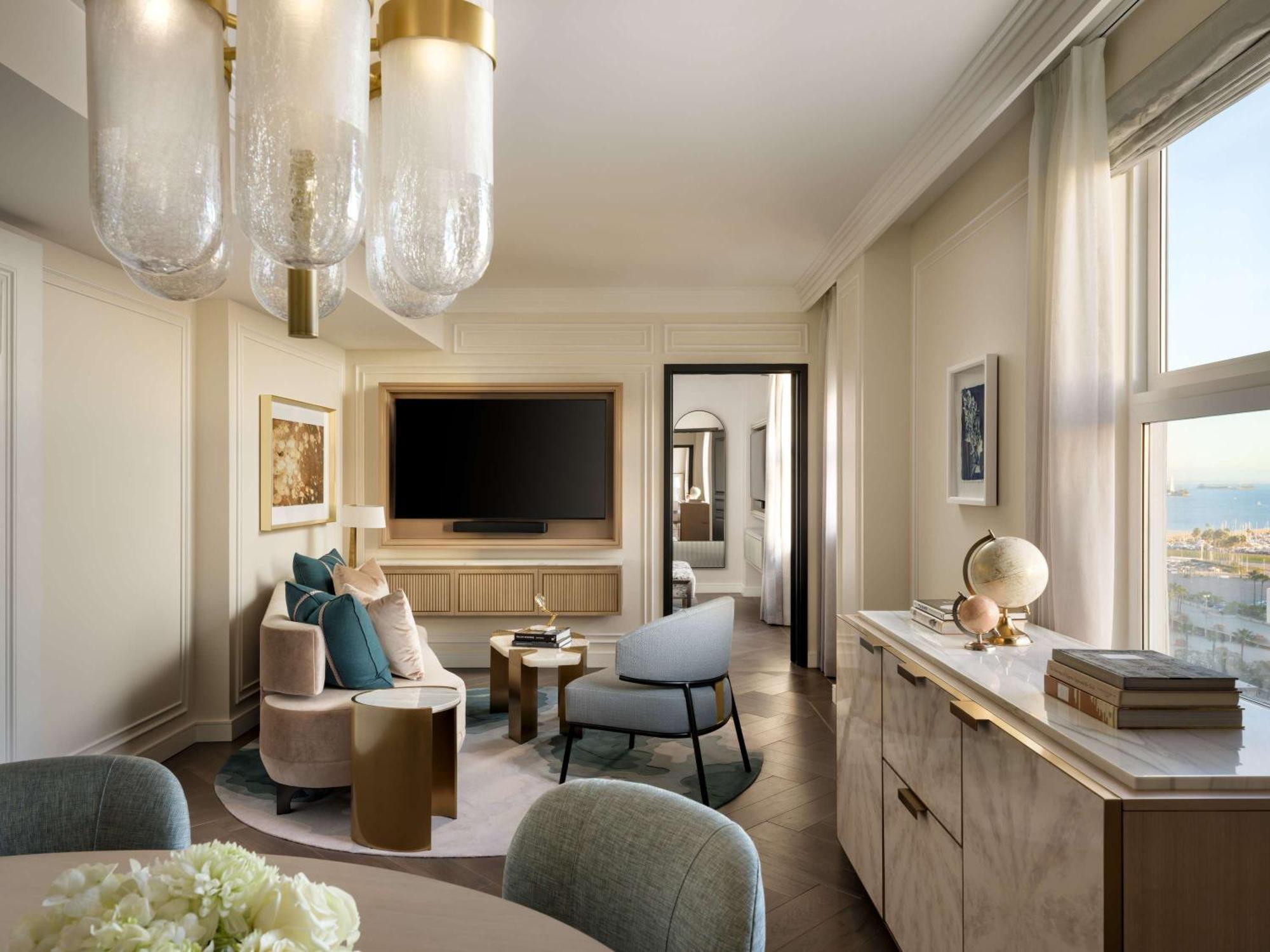 Fairmont Breakers Long Otel