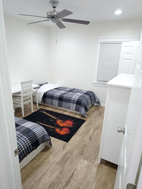 Vacation Unit Is Available For Business And Family Trip Long Beach