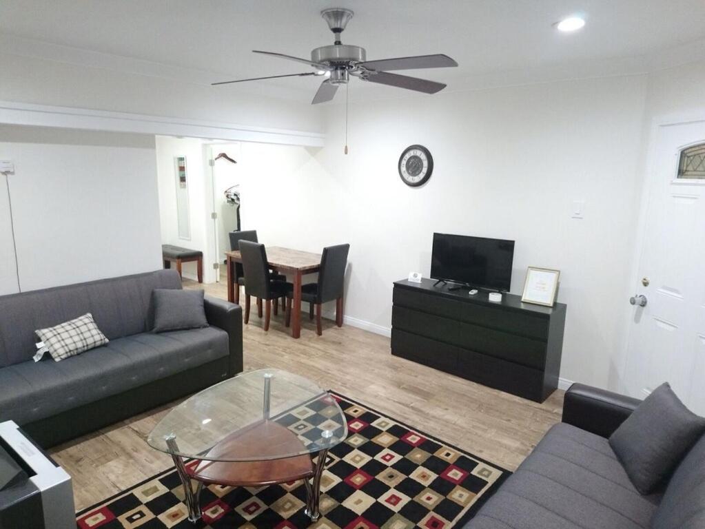 Daire Vacation Unit Is Available For Business And Family Trip *