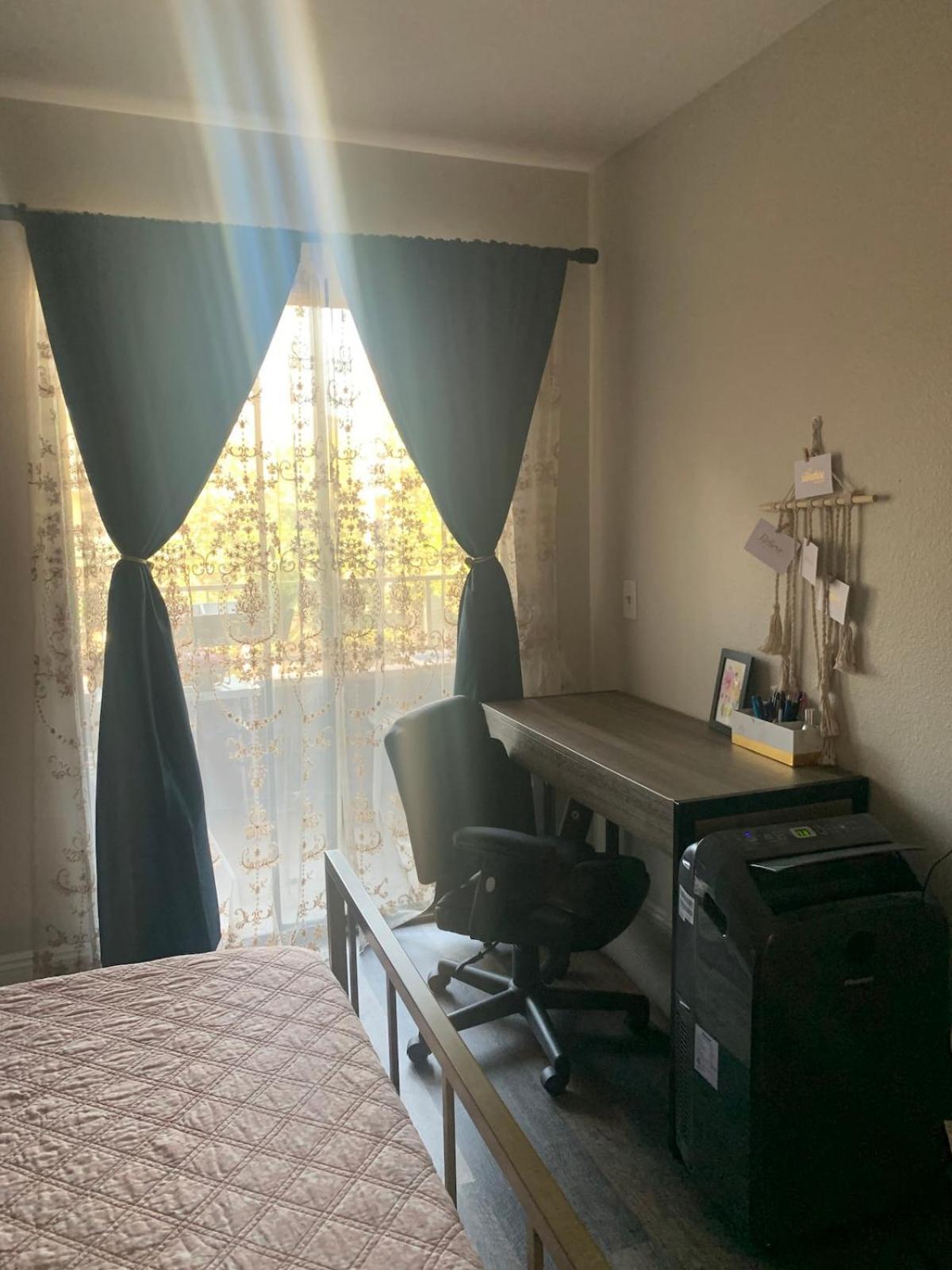 Sunny Retro Row Condo- Walk To Beach! Apartment *