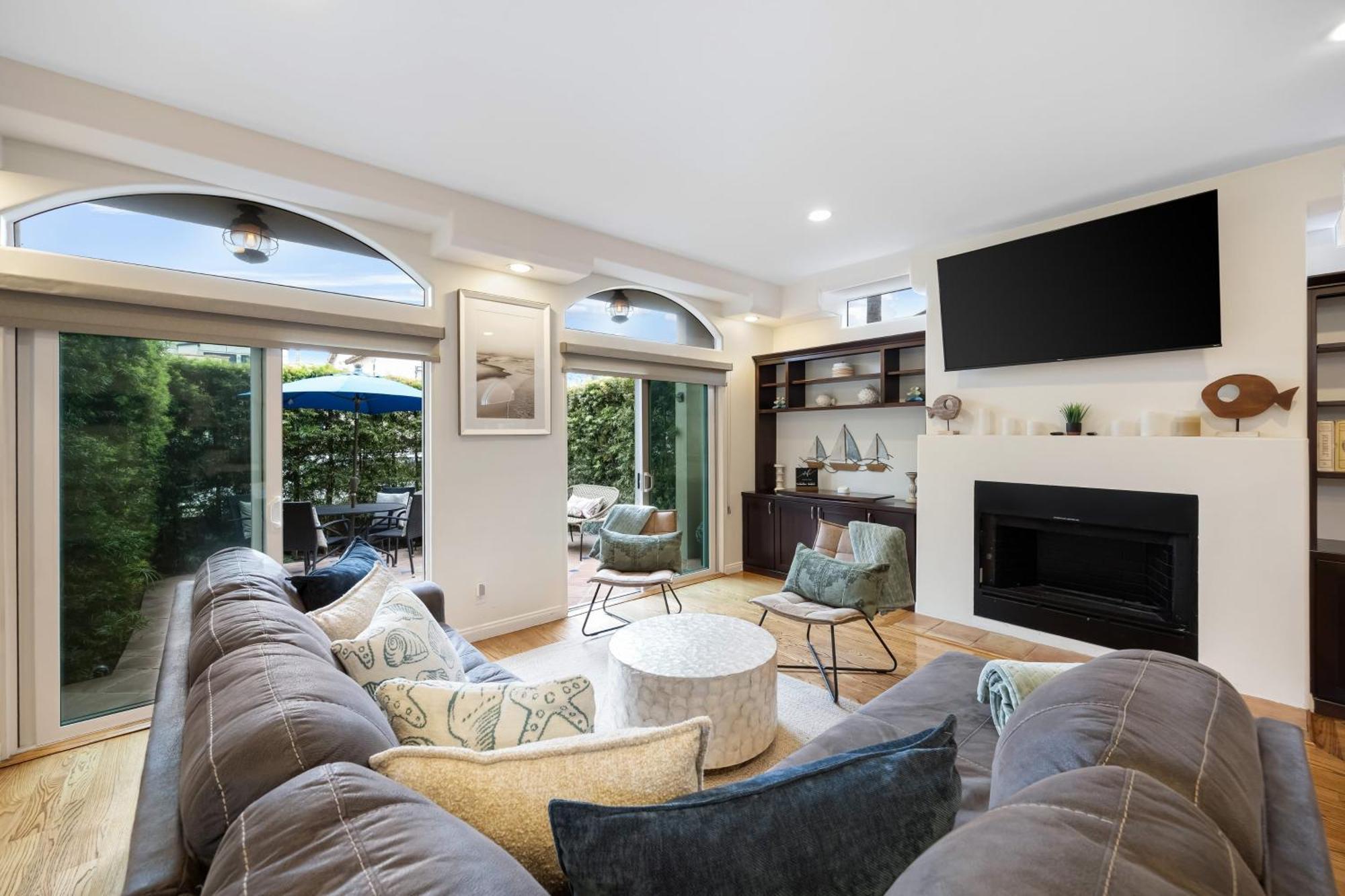 Belmont Shore Retreat Rooftop Lounge Putting Near 2nd Street Beaches Holiday home