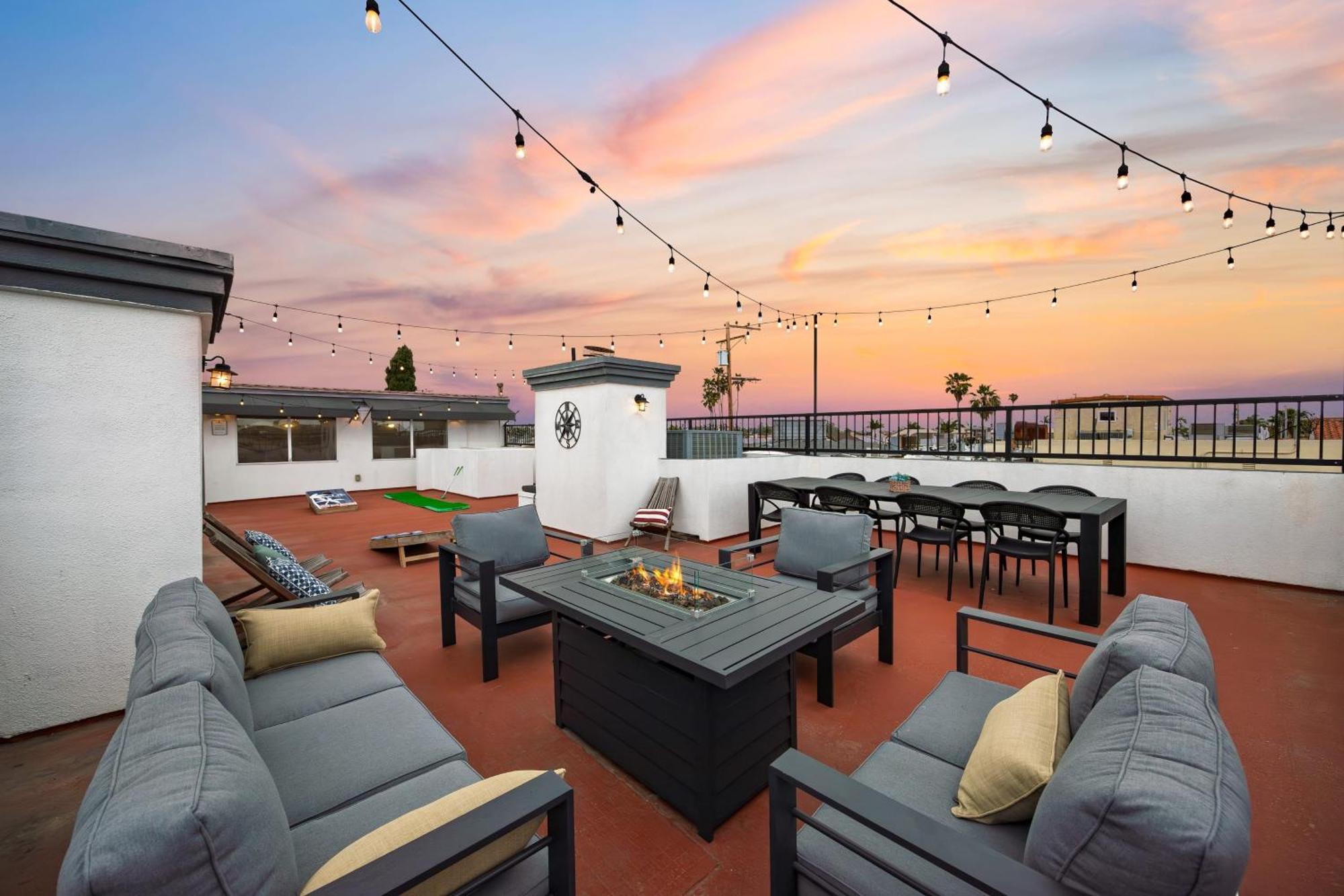 Holiday home Belmont Shore Retreat Rooftop Lounge Putting Near 2nd Street Beaches Long Beach
