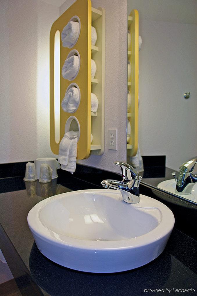 6-long Beach, Ca - Angeles Hotel 2*
