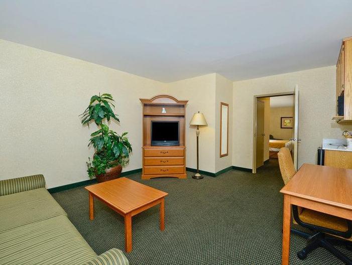 Western Of Long Hotel 3*