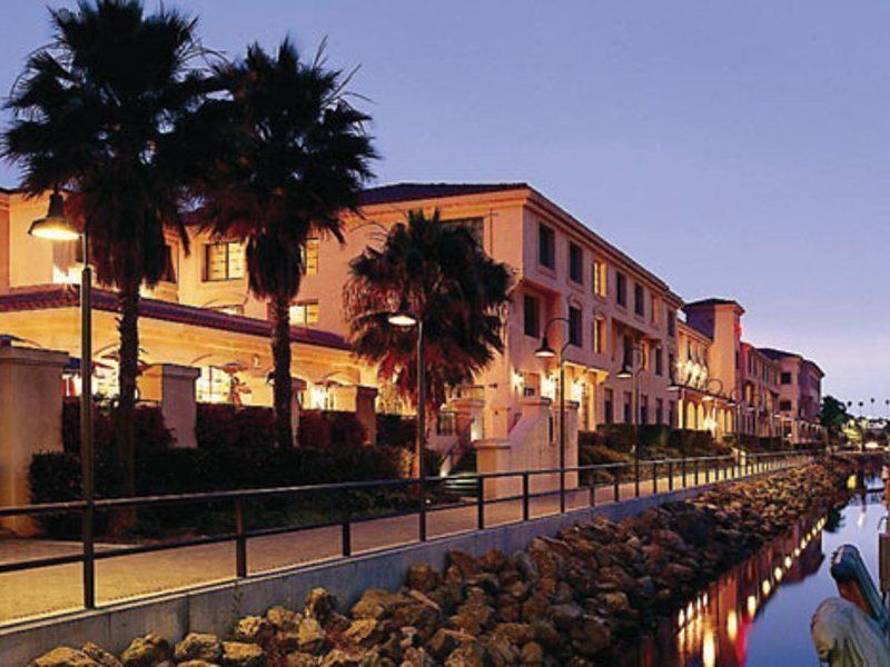 Otel Doubletree By Hilton San Pedro 3*