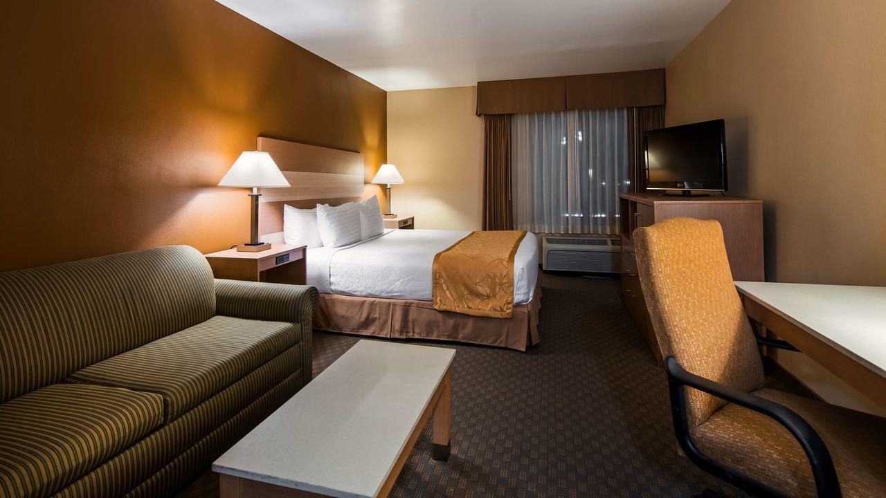 Western Of Long Hotel 3*
