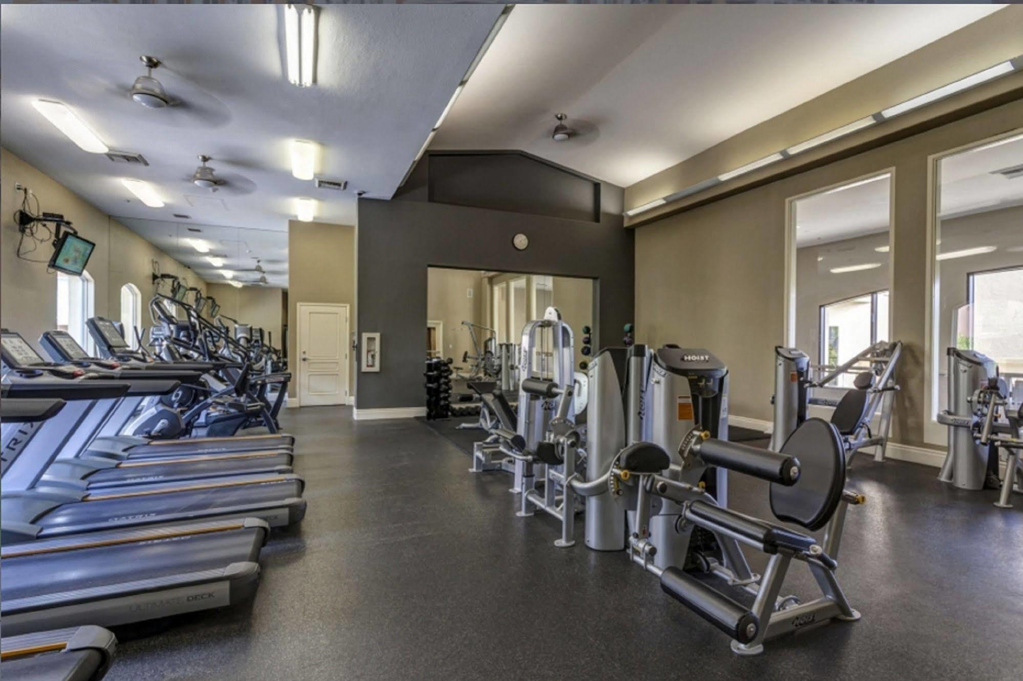 Global Luxury At Seaside Way * Long Beach