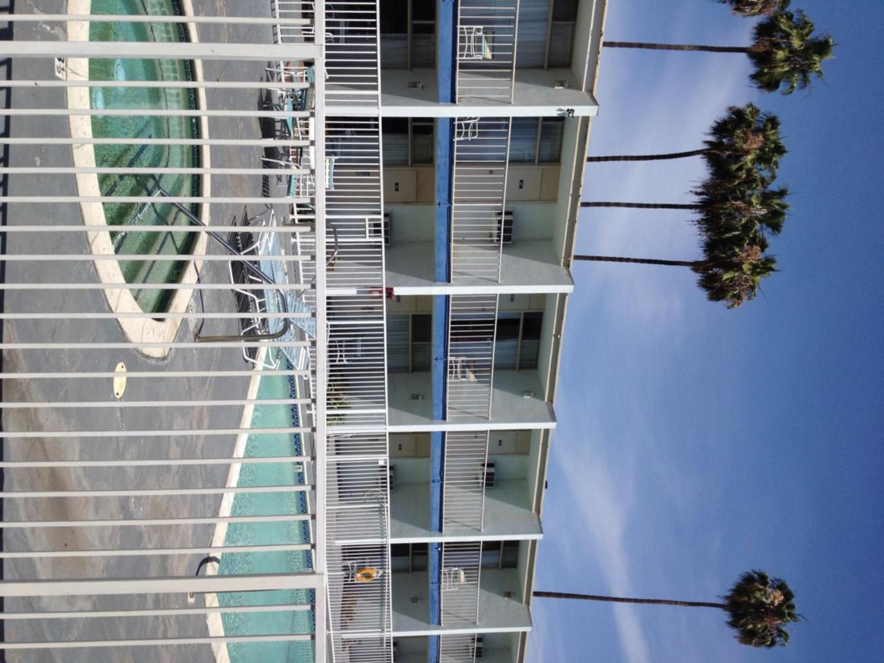 Motel Of Long 2*