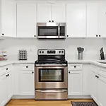 Double King Suite With Patio Dining And Parking Nrp21-00386