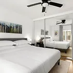 Double King Suite With Patio Dining And Parking Nrp21-00386