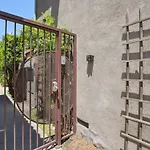 Convenient Long Beach Condo - Walk To Ocean!