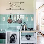 Casita Charm, Cozy Character