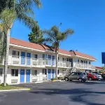 Motel 6-Long Beach, Ca - Los Angeles