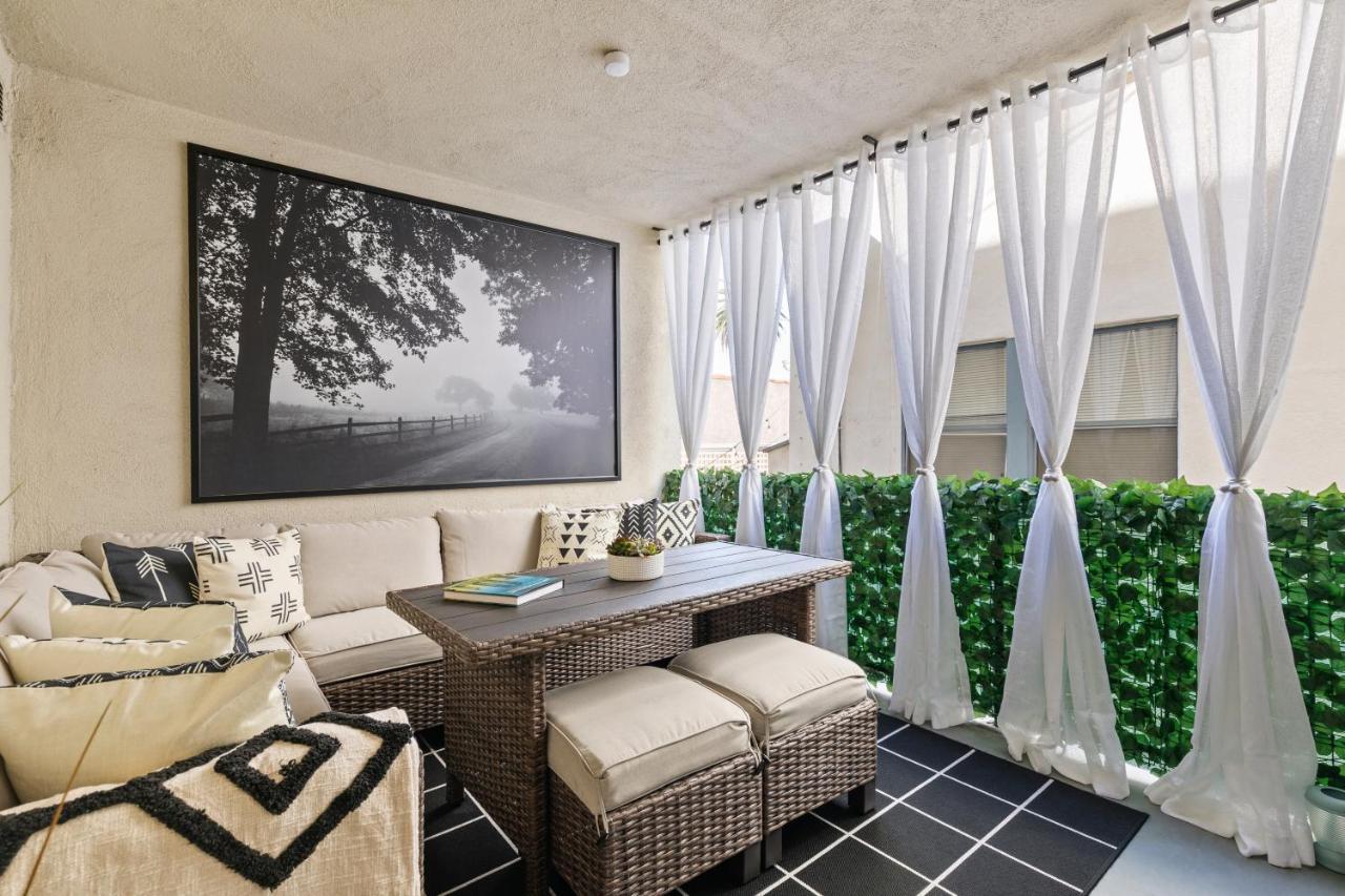 Double King With Patio Dining And Parking Nrp21-00386 Daire