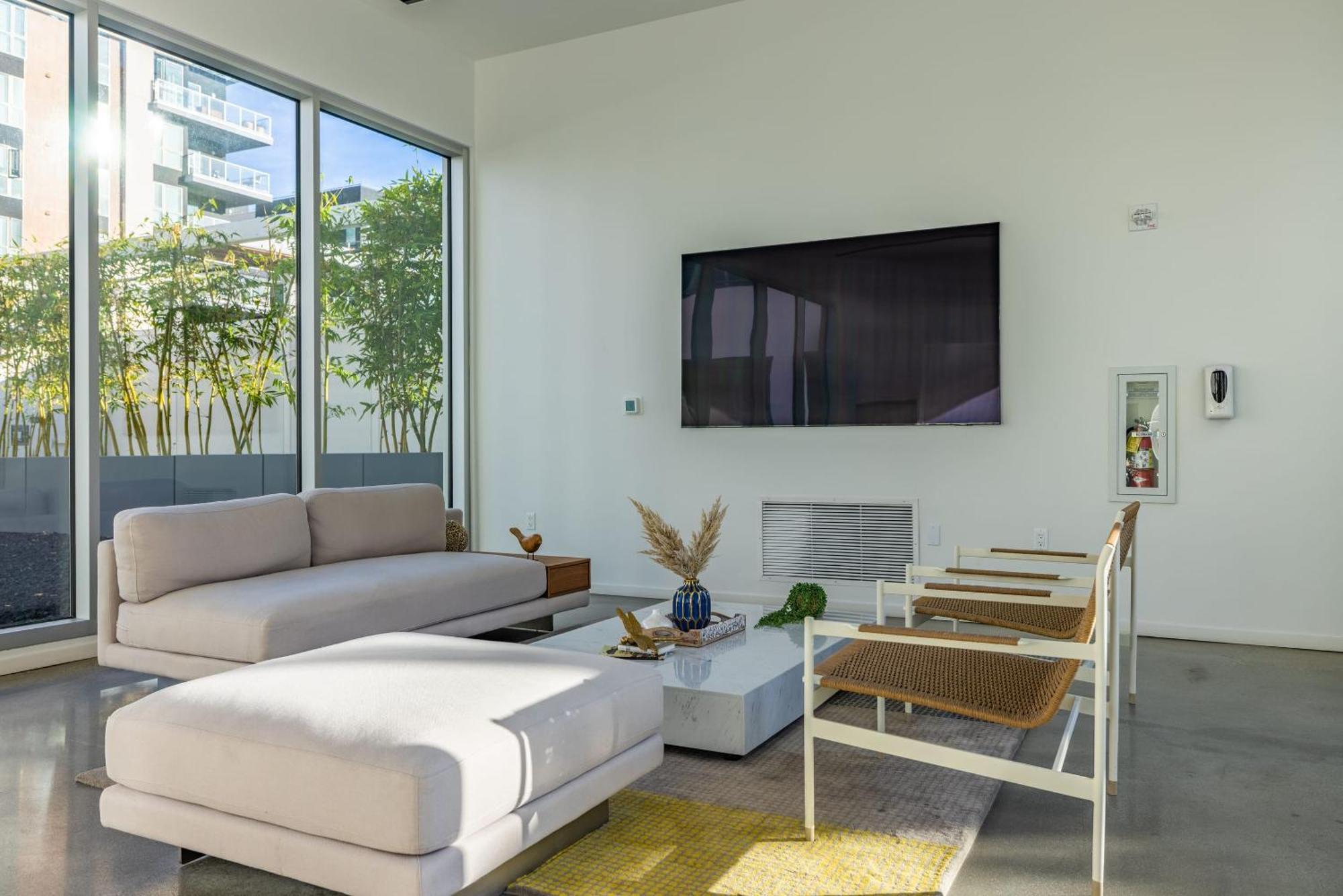 @ Marbella Lane - Penthouse W/ & Ocean Views