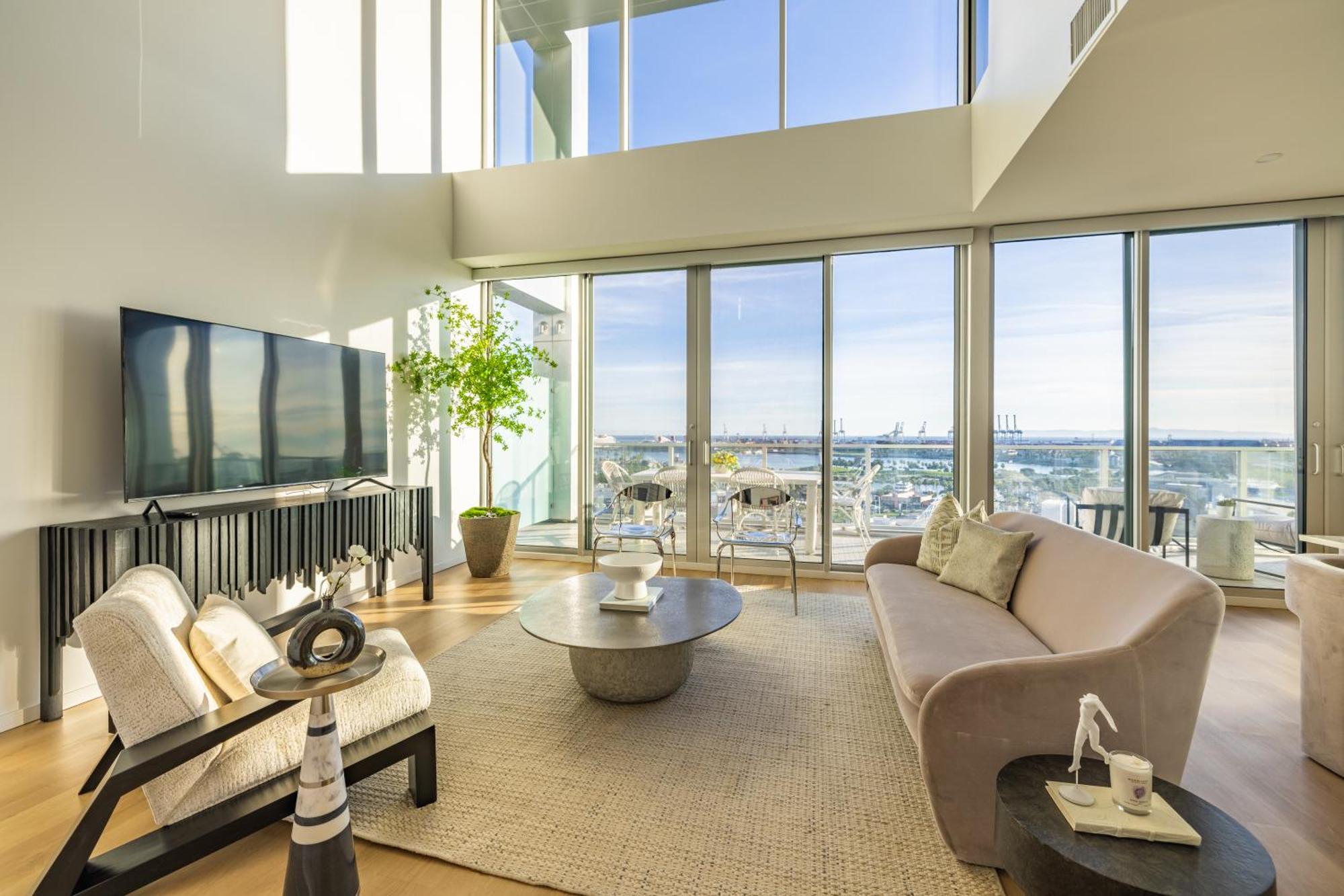 @ Marbella Lane - Penthouse W/ & Ocean Views *