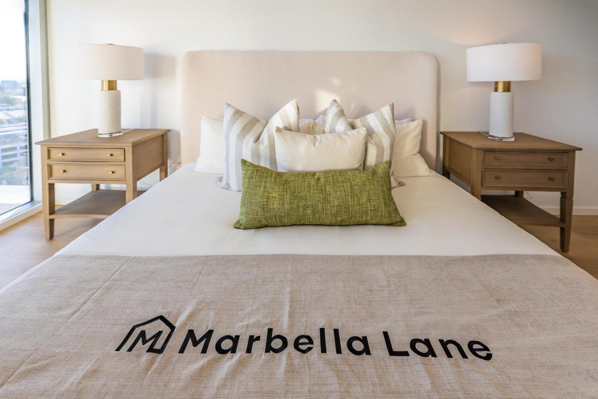 @ Marbella Lane - Penthouse W/ & Ocean Views Apartment Long Beach