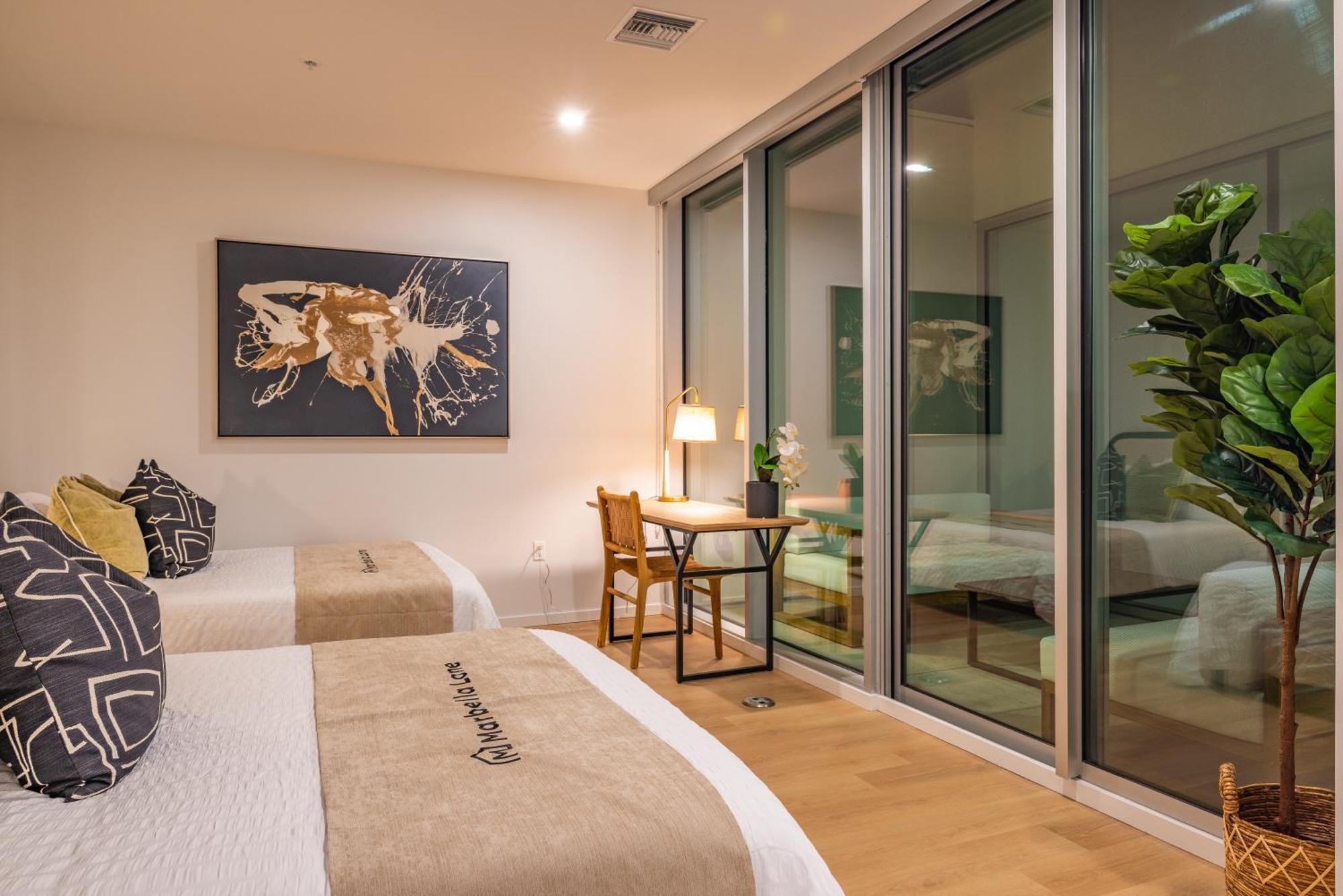 Apartment @ Marbella Lane - Penthouse W/ & Ocean Views Long Beach