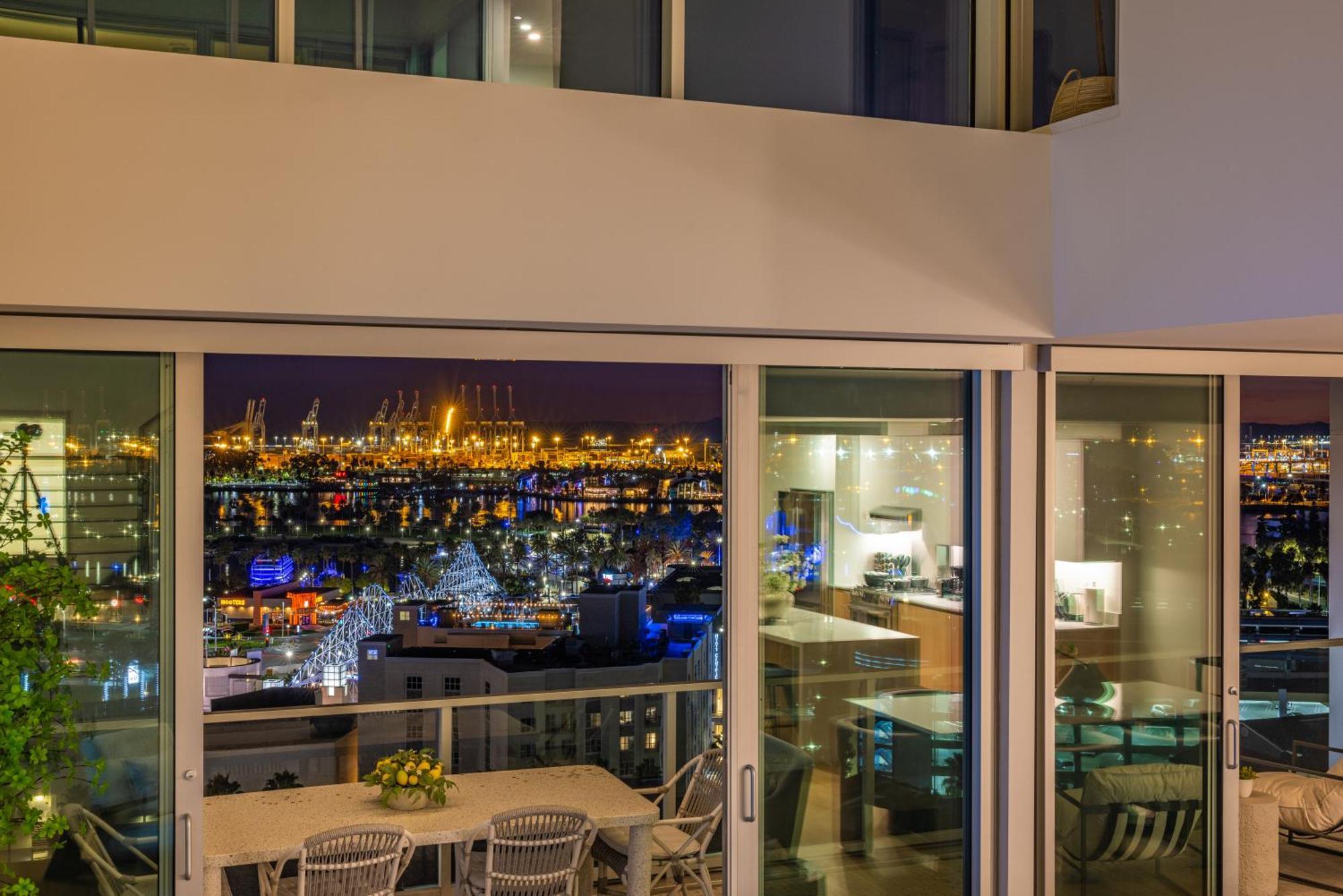 @ Marbella Lane - Penthouse W/ & Ocean Views Apartment