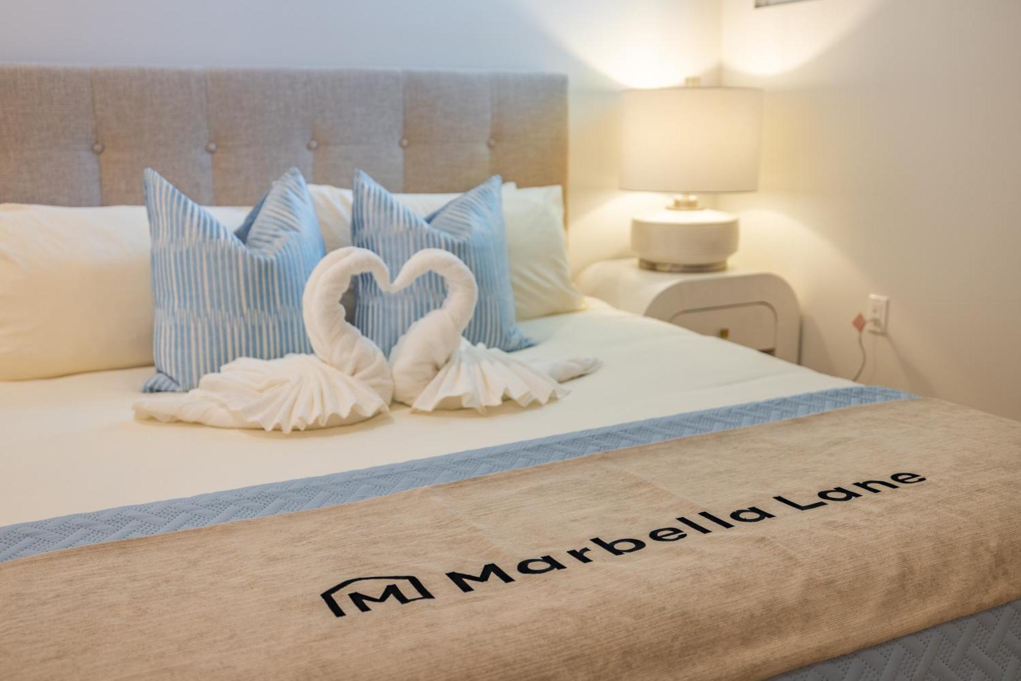 @ Marbella Lane - Penthouse W/ & Ocean Views * Long Beach