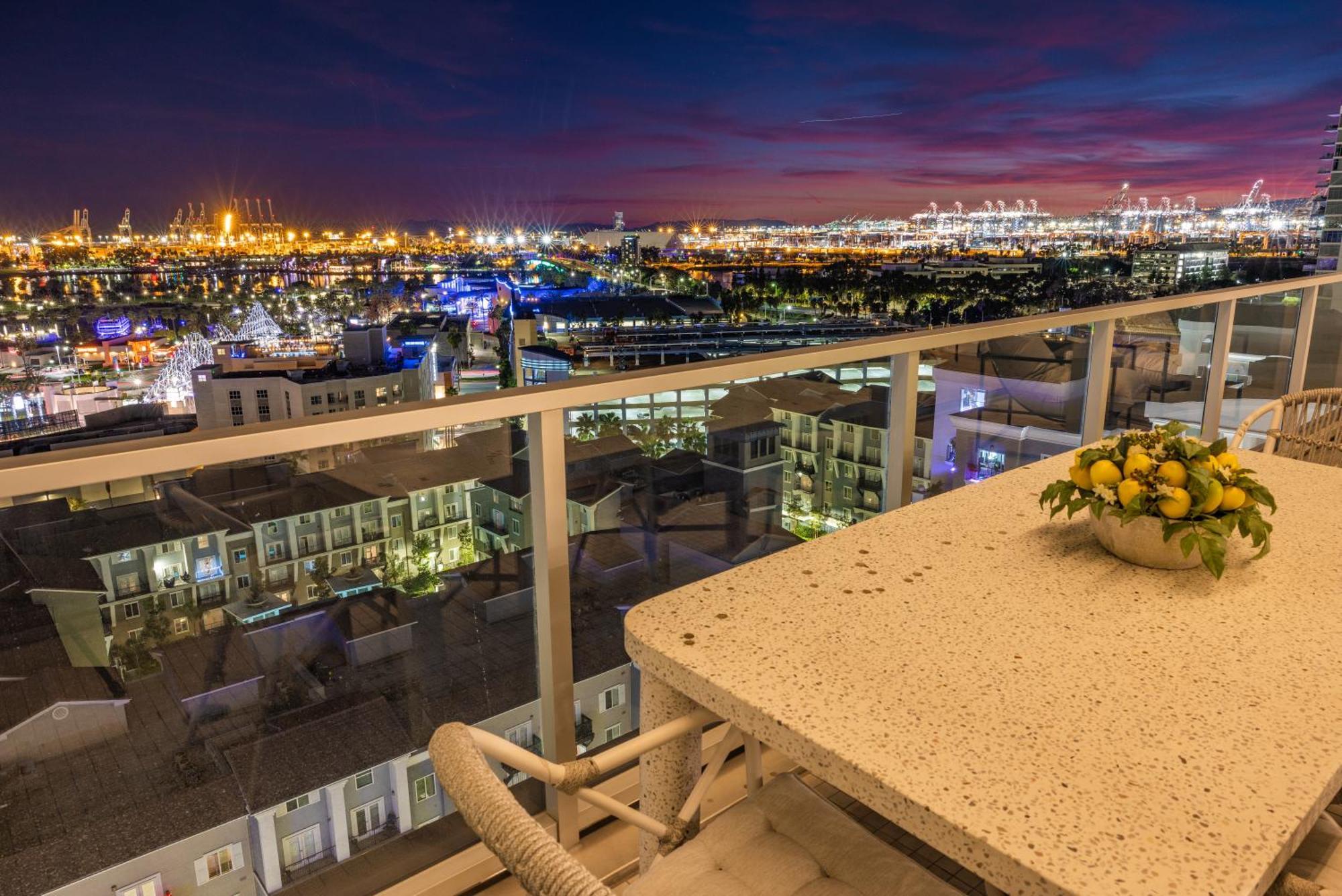 @ Marbella Lane - Penthouse W/ & Ocean Views Apartment *