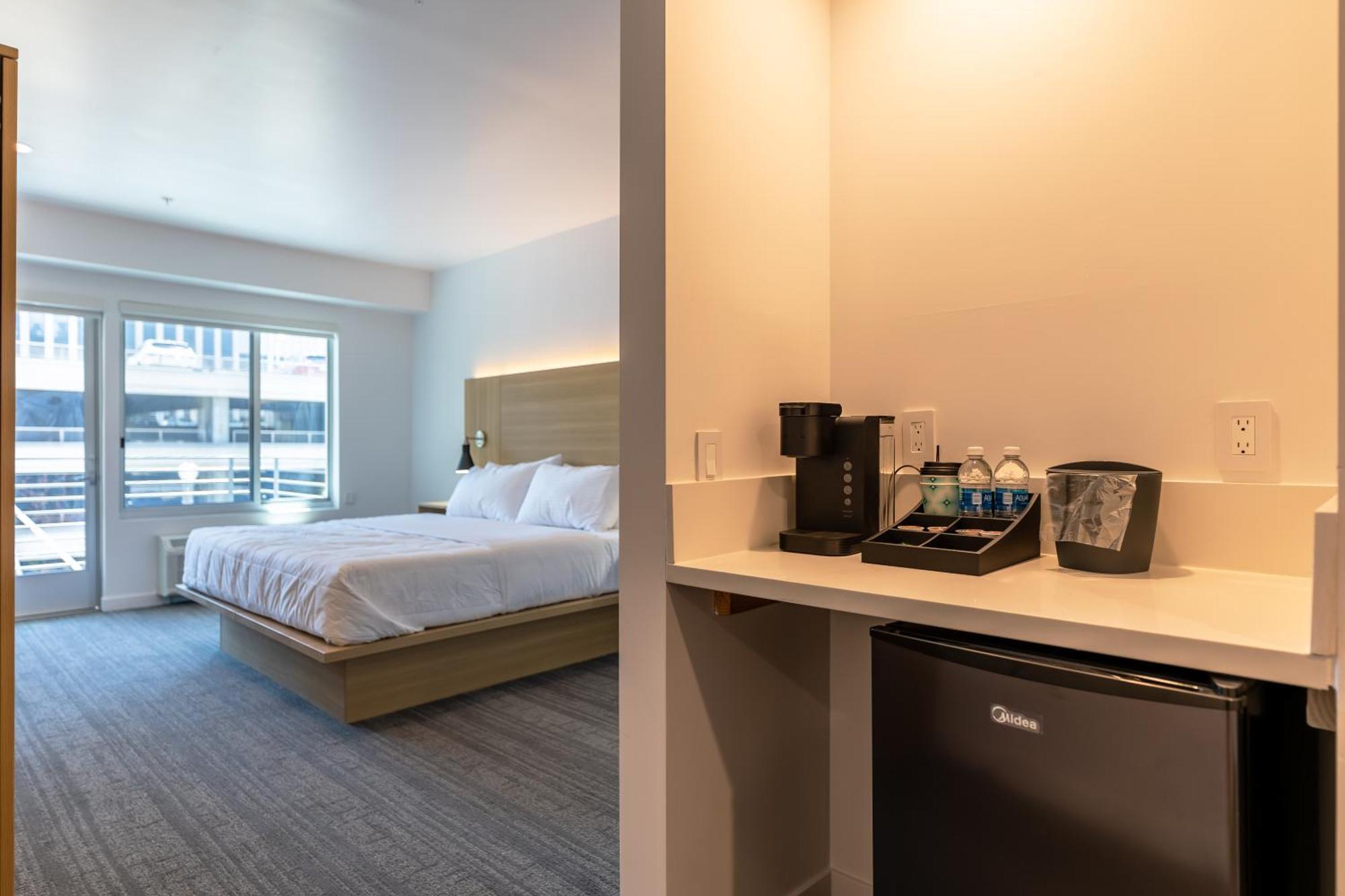 Otel Mai Downtown Long 3*