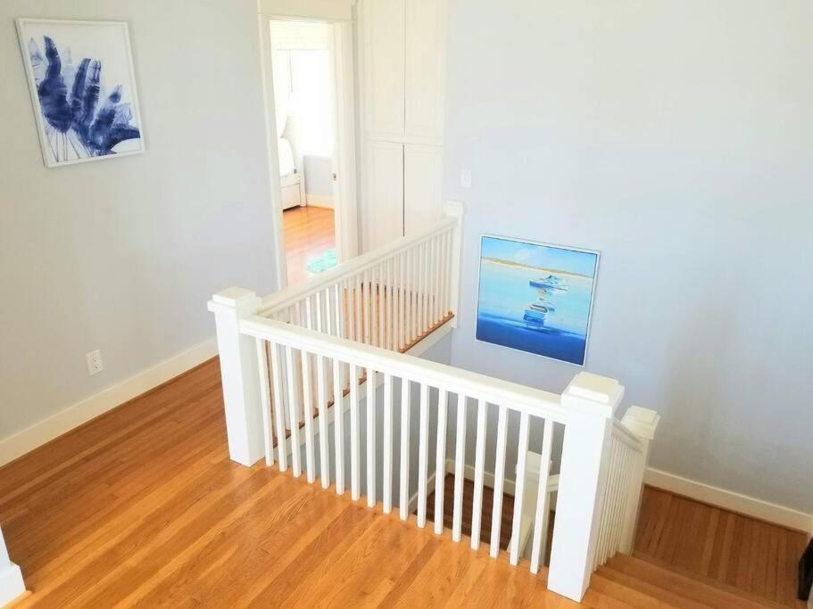 Ocean Boulevard Beachfront Tatil Evi