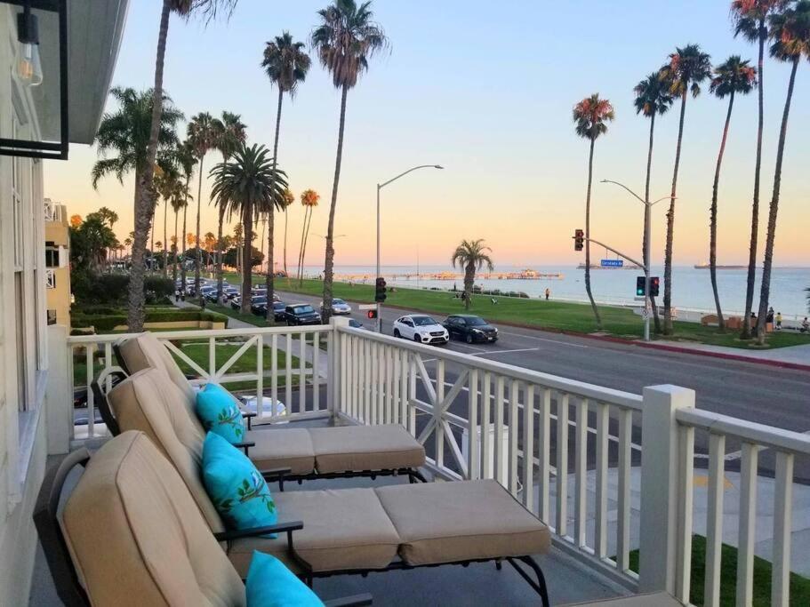 Ocean Boulevard Beachfront Long Beach