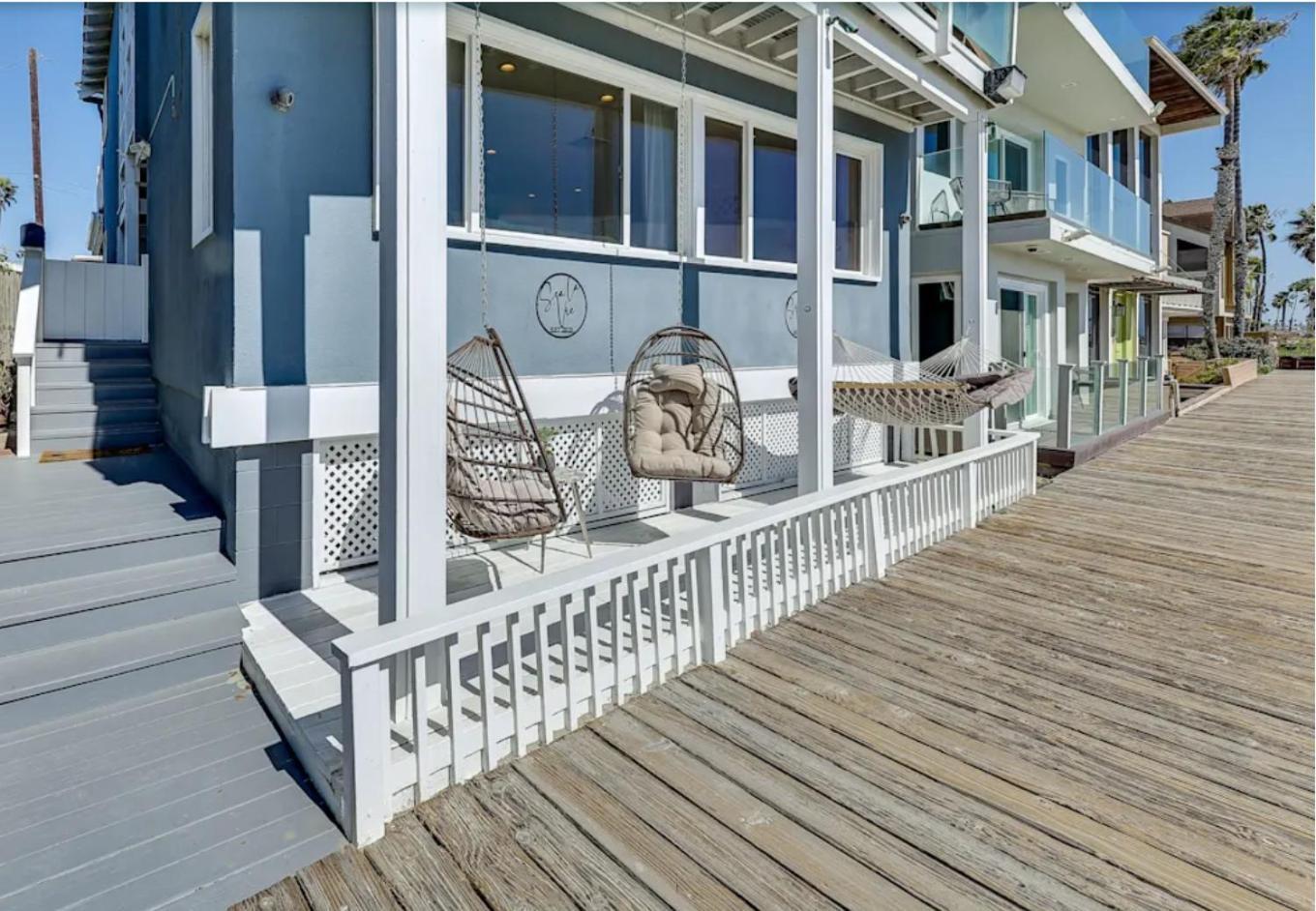 Sea La Vie Beachhouse On The Long Beach