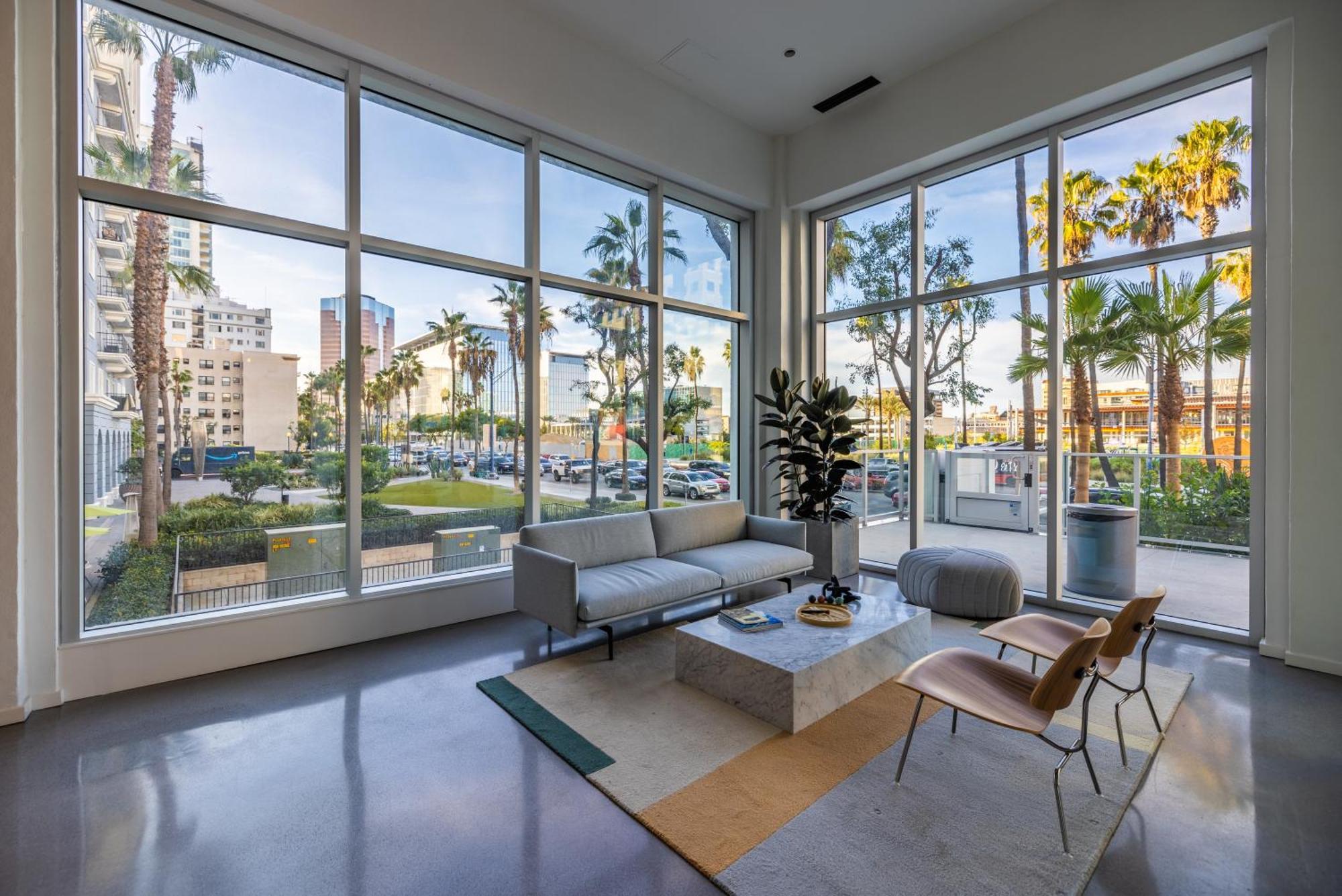 @ Marbella Lane - Luxe 3br Penthouse In Long