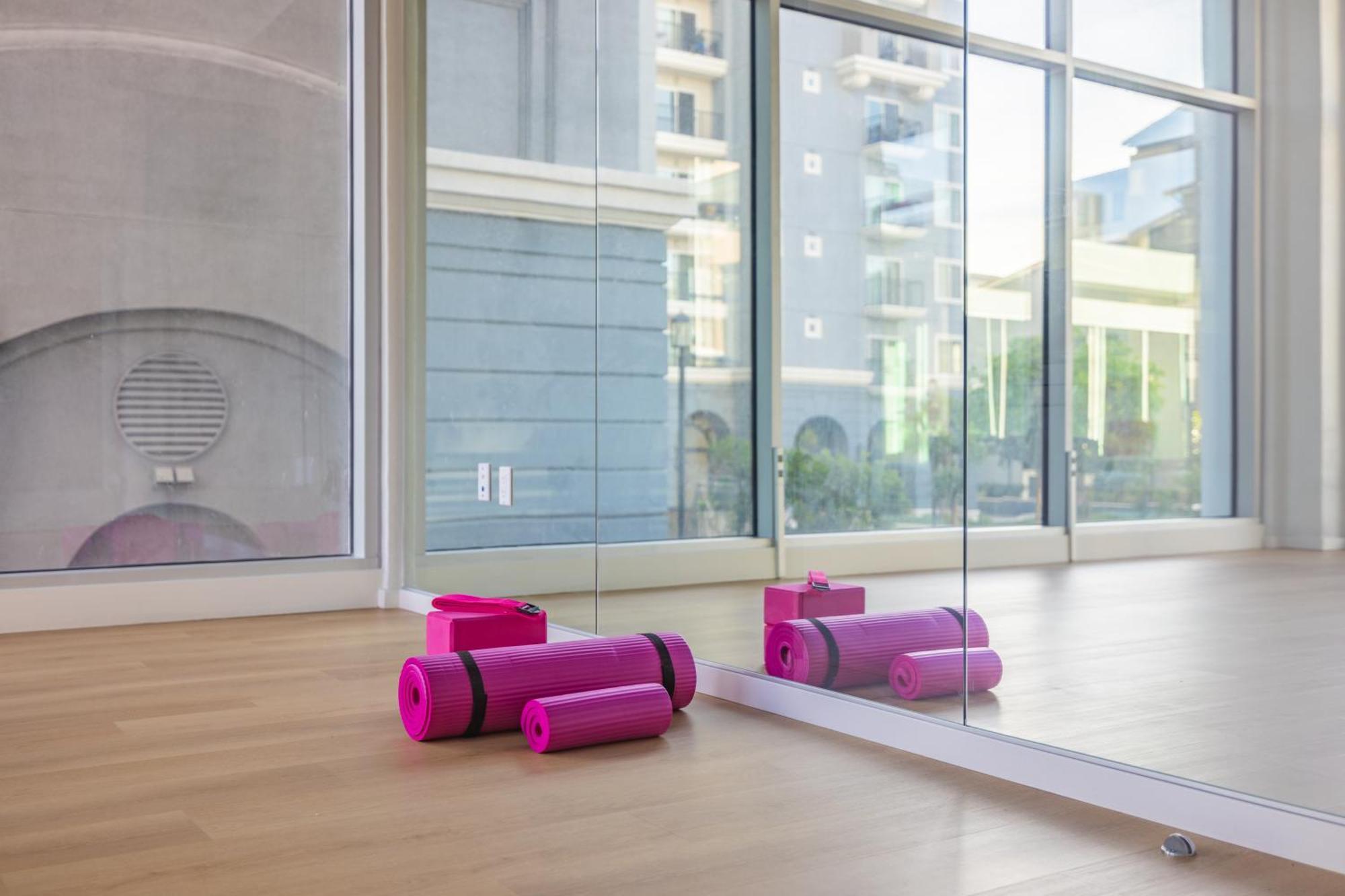 @ Marbella Lane - Luxe 3br Penthouse In Long Apartment