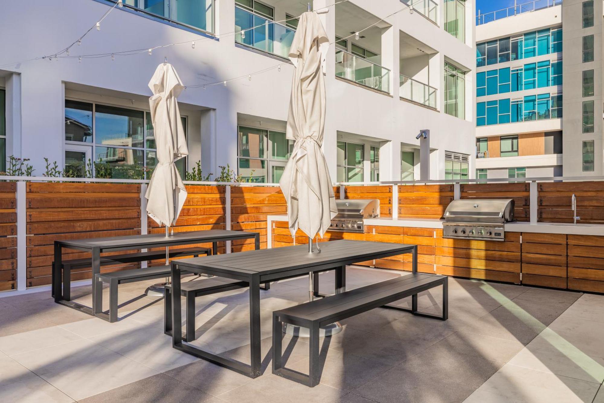 @ Marbella Lane - Luxe 3br Penthouse In Long * Long Beach