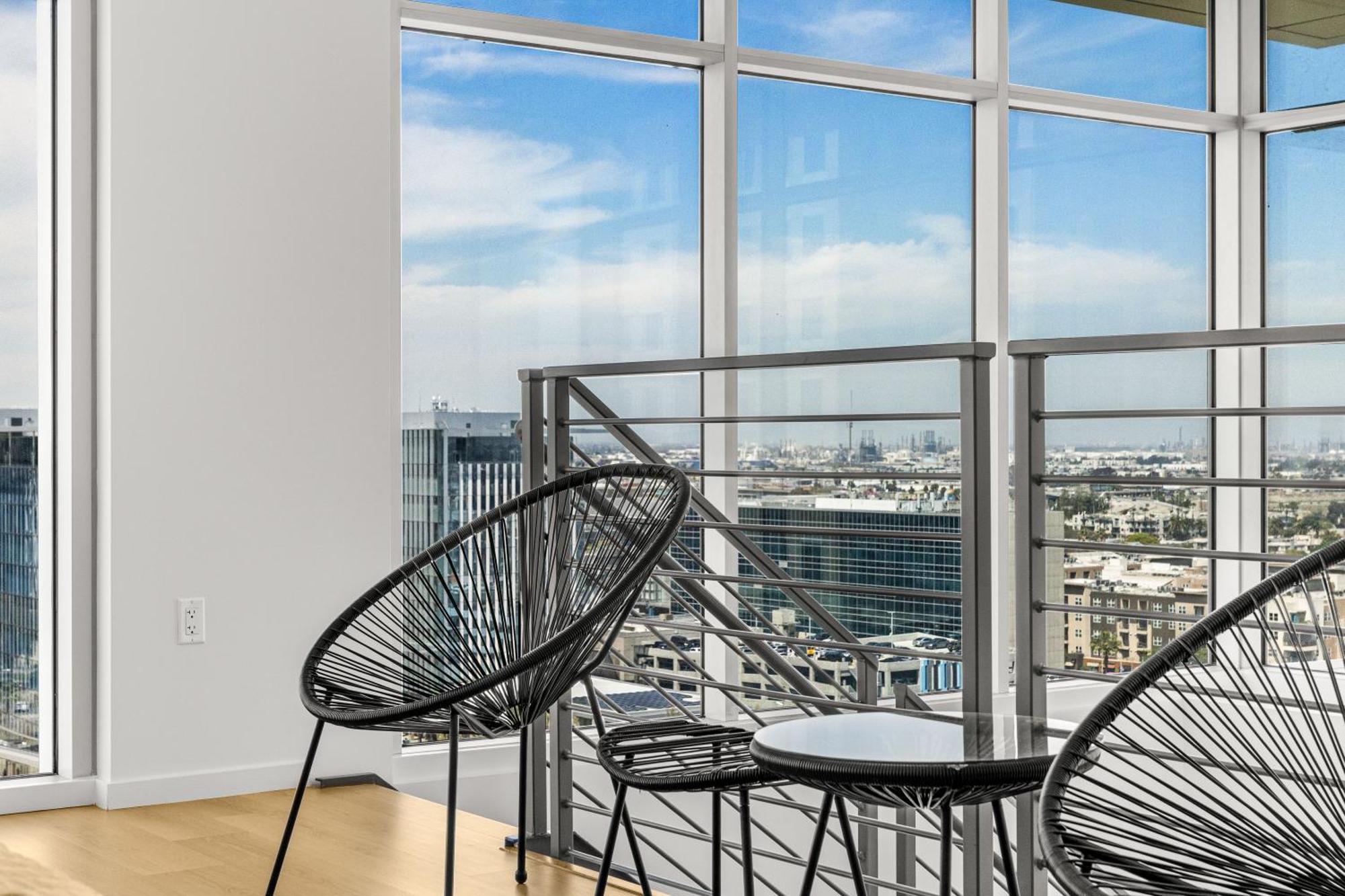 @ Marbella Lane - Luxe 3br Penthouse In Long Apartment Long Beach