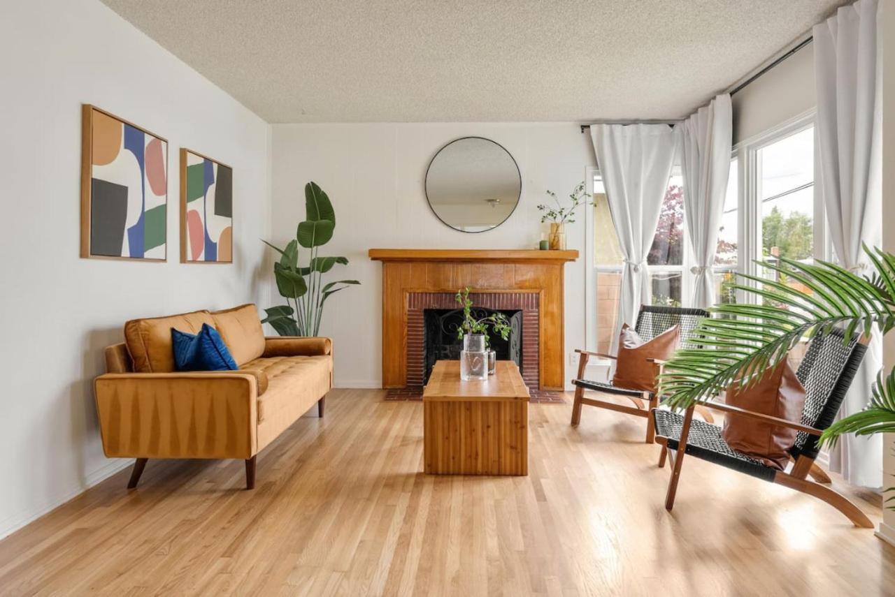 Vintage Vibes Near Airport Games Sleeps 8 Tatil Evi
